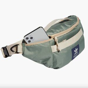 adidas Originals Sport Hip Pack 3.0 Waistpack in Silver Green/Sand Strata Beige